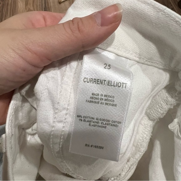 Current/Elliott Arroyo High Rise Pleated Jean in White - Picture 12 of 13